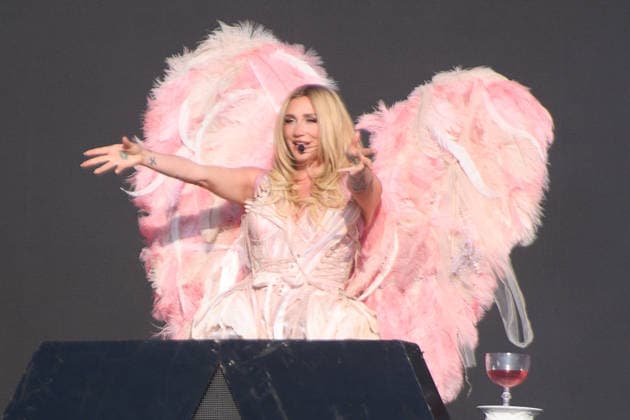 Entertainment Bilder des Tages Kesha Performs at BST Hyde Park, London, UK - Fri 10 Jul 2026 American singer-songwriter Kesha (born Kesha Rose Sebert) performs on the Great Oak Stage at BST Hyde Park Festival in Hyde Park in London, England, UK on Friday 10 July 2026., Credit:Justin Ng Avalon UK, England, London, Hyde Park  Copyright: xJustinxNgx xAvalonx 1115765149