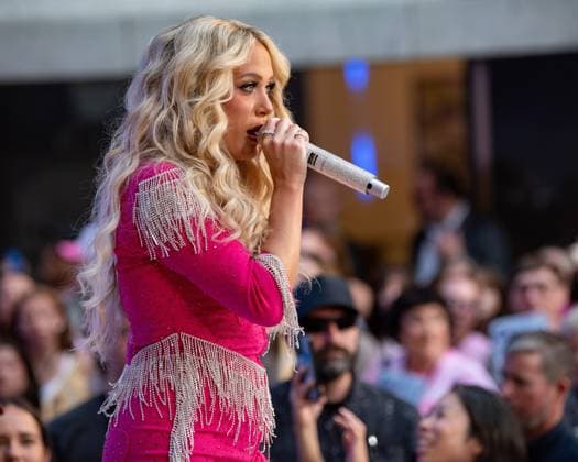 Megan Moroney on stage for Citi Concert Series on NBC TODAY with Megan Moroney, Rockefeller Plaza, New York, NY, July 10, 2026. Photo By: Simon Lindenblatt Everett Collection Citi Concert Series on NBC TODAY with Megan Moroney PUBLICATIONXNOTxINxCANxCHNxFRAxITAxJPNxNORxPOLxRUSxESPxUKxUSA