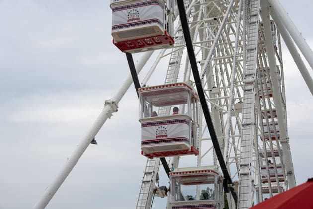 July 10, 2026, Washington, District Of Columbia, USA: Despite the heat, humidity, and rain, tourists and locals gathered on the National Mall for the final day of the Great American State Fair. Some of the attractions drew long lines of attendees throughout the day. Washington USA  - ZUMAh210 20260710_znp_h210_013 Copyright: xDavidxHansenx