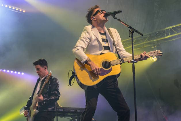 Callum Beattie at The Castle Concerts 2026 in Edinburgh, UK - 10 Jul 2026 Scottish singer-songwriter, Callum Beattie performs live on stage during The Castle Concerts 2026 at Edinburgh Castle. Edinburgh United Kingdom Copyright: xStuartxWestwoodx xSOPAxImagesx SWESTWOOD07