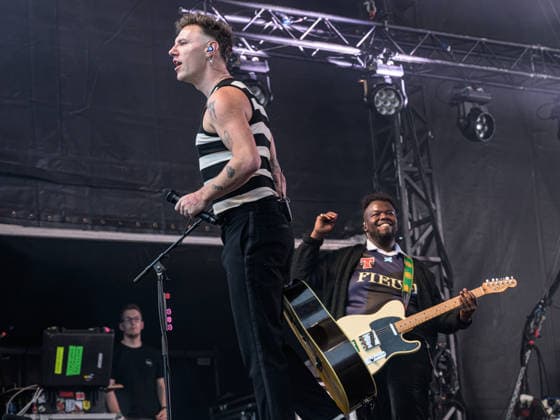 Callum Beattie at The Castle Concerts 2026 in Edinburgh, UK - 10 Jul 2026 Callum Beattie and Jason Tucker perform live on stage during The Castle Concerts 2026 at Edinburgh Castle. Edinburgh United Kingdom Copyright: xStuartxWestwoodx xSOPAxImagesx SWESTWOOD14