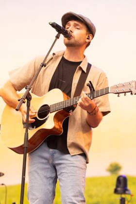 10.07.2026, Locarno, Piazza Grande, Moon and Stars, eifachBEN Locarno Piazza Grande Ticino Switzerland *** July 10, 2026, Locarno, Piazza Grande, Moon and Stars, eifachBEN Locarno Piazza Grande Ticino Switzerland Copyright: xJustPictures.ch AlexanderxRaemyx jp-de-AlRa-DSC04733