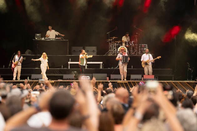 10.07.2026, Locarno, Piazza Grande, Moon and Stars, Bligg Locarno Piazza Grande Ticino Switzerland *** July 10, 2026, Locarno, Piazza Grande, Moon and Stars, Bligg Locarno Piazza Grande Ticino Switzerland Copyright: xJustPictures.ch AlexanderxRaemyx jp-de-AlRa-DSC05140