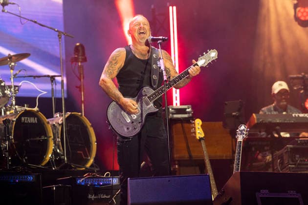 10.07.2026, Locarno, Piazza Grande, Moon and Stars, Gölä Locarno Piazza Grande Ticino Switzerland *** July 10, 2026, Locarno, Piazza Grande, Moon and Stars, Gölä Locarno Piazza Grande Ticino Switzerland Copyright: xJustPictures.ch AlexanderxRaemyx jp-de-AlRa-DSC05226
