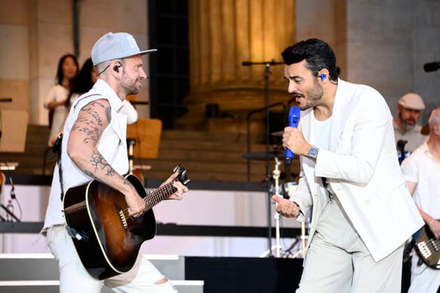 Giovanni Zarrella live beim Konzert Italienische Sommernacht - Part II beim Classic Open Air 2026 am Gendarmenmarkt. Berlin, 10.07.2026 *** Giovanni Zarrella live at the Italian Summer Night Part II concert at the Classic Open Air 2026 at Gendarmenmarkt in Berlin, July 10, 2026 Foto:xN.xKubelkax xFuturexImagex zarrella_6715