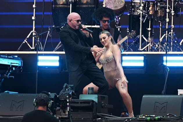 Pitbull performing at British Summertime in London LONDON, ENGLAND - JULY 10: Pitbull performing at British Summertime, Hyde Park on July 10, 2026 in London, England. CAP MAR MAR Great Britain UK Copyright: xMartinxHarris CapitalxPicturesx