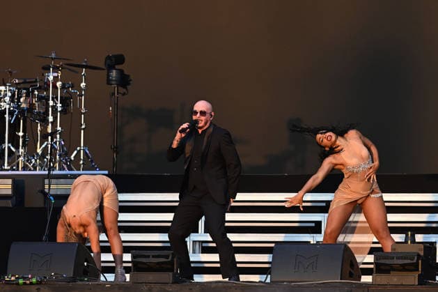 Pitbull performing at British Summertime in London LONDON, ENGLAND - JULY 10: Pitbull performing at British Summertime, Hyde Park on July 10, 2026 in London, England. CAP MAR MAR Great Britain UK Copyright: xMartinxHarris CapitalxPicturesx