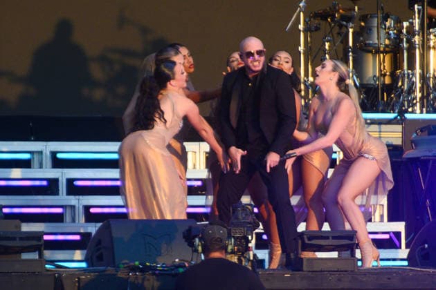Pitbull headlines BST Hyde Park, London, UK - Fri 10 Jul 2026 American singer-songwriter Pitbull (born Armando Christian PÃ rez) headlines on the Great Oak Stage at BST Hyde Park Festival in Hyde Park in London, England, UK on Friday 10 July 2026., Credit:Justin Ng Avalon UK, England, London, Hyde Park  Copyright: xJustinxNgx xAvalonx 1115819786