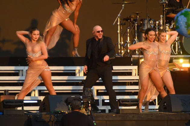 Pitbull headlines BST Hyde Park, London, UK - Fri 10 Jul 2026 American singer-songwriter Pitbull (born Armando Christian PÃ rez) headlines on the Great Oak Stage at BST Hyde Park Festival in Hyde Park in London, England, UK on Friday 10 July 2026., Credit:Justin Ng Avalon UK, England, London, Hyde Park  Copyright: xJustinxNgx xAvalonx 1115819829