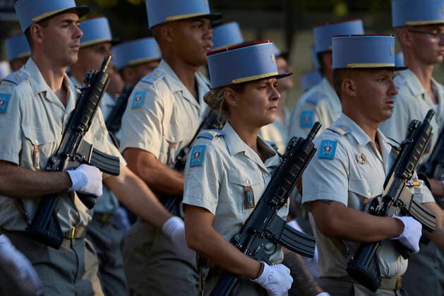 Rehearsal for July 14th 2026 Military Parade on the Champs-Elysees - Paris Rehearsal for July 14th 2026 Military Parade on the Champs-Elysees, in Paris, France, on July 11, 2026. Thirty-six foreign nations and over 6,000 soldiers will be on the Champs-elysees for the 2026 edition of the July 14th parade. Some 500 soldiers from member countries of the Volunteer Coalition and twenty-five Ukrainian soldiers will lead the traditional July 14 military parade on the Champs-Élysees, in front of about 30 heads of state and government. Photo by Jean Pierre Nguyen Van Hai Barbier ABACAPRESS.COM Paris France  Copyright: xNguyenxVanxHai-BarbierxJeanxPierre ABACAx