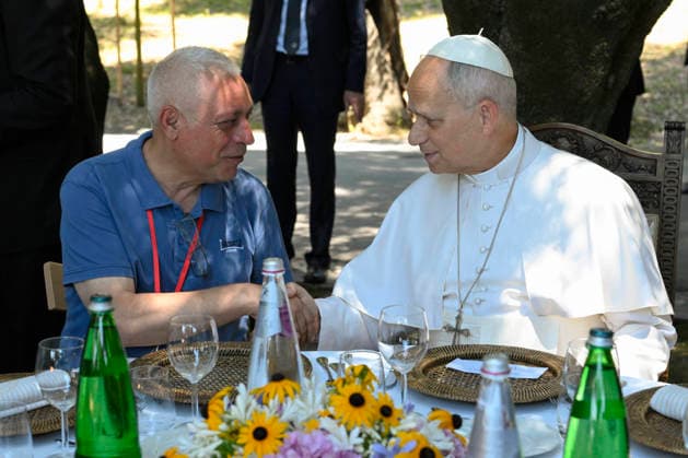 ITALY - POPE LEO XIV ATTENDS THE EVENT LUNCH WITH POPE WITH AROUND 200 SOCIALLY VULNERABLE PEOPLE FROM THE FIOCESE OF ROME, AT BORGO LAUDATO SI IN THE PONTIFICAL GARDENS OF CASTEL GANDOLFO - 2026 7 11 Italy,Castel Gandolfo , Vatican, 2026 7 11.Pope Leo XIV attends the event Lunch with the Pope with around 200 socially vulnerable people from the Diocese of Rome, at Borgo Laudato Si in the Pontifical Gardens of Castel Gandolfo EDITORIAL USE ONLY - NO BOOKS Copyright: xVATICANxMEDIAx