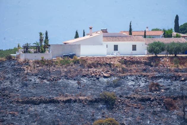Bolanos Visits the Forward Command Post in Turre, Almería. Image of the area affected by the Los Gallardos fire. July 11, 2026, in Almería, Andalusia, Spain Visit to the Forward Command Post for the Los Gallardos fire in Almería by the Minister of the Presidency, Justice, and Relations with Parliament, Félix Bolanos July 11, 2026 Francisco J Almería, Andalusia Almería, Andalusia Spain  Copyright: xFranciscoxJ.xOlmox 7659397