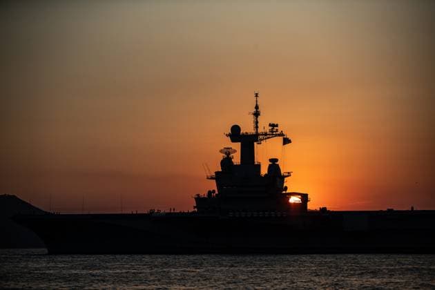 Return of the Charles de Gaulle Aircraft Carrier PHOTOPQR NICE MATIN Camille Dodet Toulon July 11, 2026 Photo PQR Camille Dodet Var Matin July 11, 2026 The Charles de Gaulle aircraft carrier returns to Toulon Harbor after 5 months and a half in the Gulf of Oman. This is the second-longest mission the nuclear-powered aircraft carrier has undertaken. Toulon, France, July 11, 2026. The aircraft carrier **Charles de Gaulle* is returning to the roadstead of Toulon after five and a half months in the Gulf of Oman. This is the second-longest mission the nuclear-powered aircraft carrier has undertaken. Toulon, France  Copyright: xPHOTOPQR NICExMATIN MAXPPPxCamillexDodetx 20260711NIM8668 20260711NIM8668