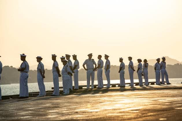 Return of the Charles de Gaulle Aircraft Carrier PHOTOPQR NICE MATIN Camille Dodet Toulon July 11, 2026 Photo PQR Camille Dodet Var Matin July 11, 2026 The Charles de Gaulle aircraft carrier returns to Toulon Harbor after 5 months and a half in the Gulf of Oman. This is the second-longest mission the nuclear-powered aircraft carrier has undertaken. Toulon, France, July 11, 2026. The aircraft carrier **Charles de Gaulle* is returning to the roadstead of Toulon after five and a half months in the Gulf of Oman. This is the second-longest mission the nuclear-powered aircraft carrier has undertaken. Toulon, France  Copyright: xPHOTOPQR NICExMATIN MAXPPPxCamillexDodetx 20260711NIM8705 20260711NIM8705