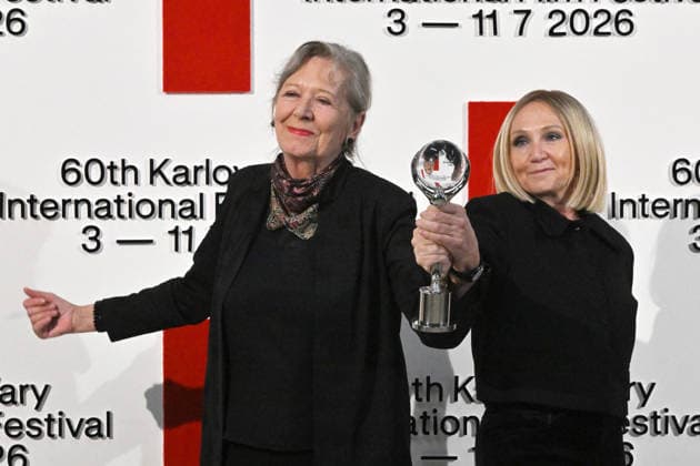 The final day of the 60th Karlovy Vary International Film Festival, on July 11, 2026. Readers Award of the newspaper Daily Pravo, Helena Trestikova (left) for the film Bara Basikova. On the right is singer Bara (Barbora) Basikova. (CTKxPhoto SlavomirxKubes) CTKPhotoP2026071105018  CTKPhotoP2026071105018