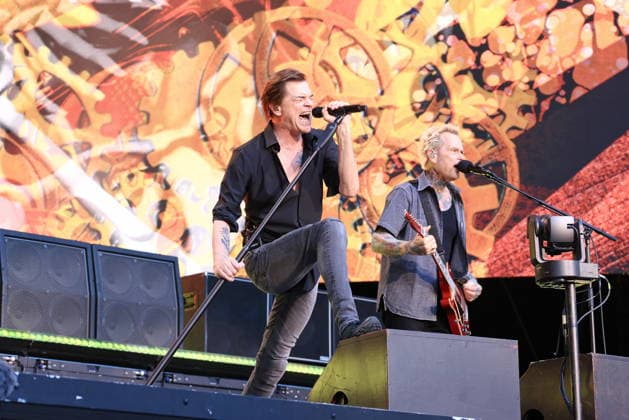 11.07.2026, Die Toten Hosen, Sänger Campino, im Konzert live im Olympiastadion, Berlin, Abschiedstour ãTrink aus wir, müssen gehenÒ live, bgl, Andreas Frege, Berlin *** July 11, 2026, Die Toten Hosen, singer Campino, live in concert at the Olympic Stadium, Berlin, farewell tour Let’s drink up, we have to go, live, bgl, Andreas Frege, Berlin