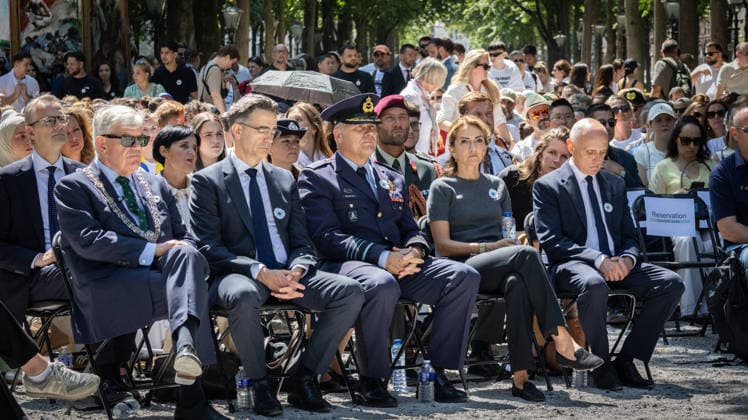 Srebrenica genocide victims commemorated on 31st anniversary in The Hague THE HAGUE, NETHERLANDS - JULY 11: Hundreds of attendees, including Dutch Defense Minister Dilan Yesilgoz (2nd R), Mayor of The Hague Jan van Zanen (L), Dutch Chief of Defense Onno Eichelsheim (C), Denk Party MP Dogukan Ergin, and various diplomats, gather for an 11-kilometer symbolic Peace March held in memory of the 1995 Srebrenica genocide victims on its 31st anniversary, in The Hague, Netherlands, on July 11, 2026. Abdullah Asiran Anadolu The Hague Netherlands. Editorial use only. Please get in touch for any other usage.  Copyright: x2026xAnadoluxAbdullahxAsiranx