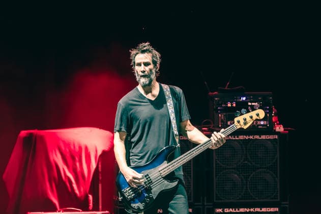 Music Concert - Dogstar - All In Now Tour 2026 Keanu Reeves play the bass during Dogstar - All In Now Tour 2026, Music Concert in Rome, Italy, July 11 2026 Rome Auditorium Parco della Musica Ennio Morricone Roma Italy Copyright: xTommasoxNotarangelox xLiveMediax LPM_2562581