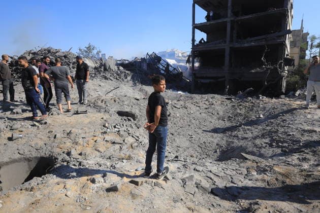 Israeli attacks on Gaza continue in violation of the ceasefire GAZA CITY, GAZA, PALESTINE - JULY 12: Palestinians inspect the widespread destruction in the area caused by an unmanned aerial vehicle (UAV) strike where the Israeli army targeted several buildings with an UAV on Industrial Street in western Gaza City, Gaza, Palestine, on July 12, 2026. Khames Alrefi Anadolu Gaza City Gaza. Editorial use only. Please get in touch for any other usage.  Copyright: x2026xAnadoluxKhamesxAlrefix