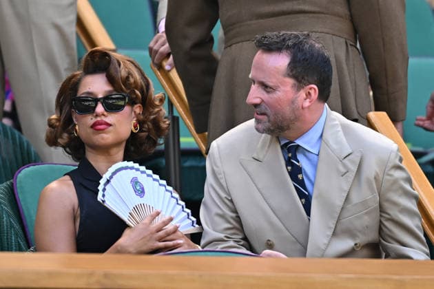 Wimbledon 2026 - Celebrities in The Stands Raye at the 2026 Wimbledon Championships at the AELTC in London, GREAT BRITAIN, on July 12, 2026. Photo by Corinne Dubreuil ABACAPRESS.COM London United Kingdom  Copyright: xDubreuilxCorinne ABACAx