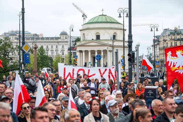 Warszawa 12.07.2026 Polish nationalist Volhynia March in memory of massacres of Poles in Volhynia organized by the far right --- Marsz Wolynski upamietniajacy ofiary Rzezi Wolynskiej organizowany przez prawicowych politykow. Persons shown : baner wolyn Fot. Kai Taller Arena Akcji NEWSPIX.PL --- newspix.pl POLAND OUT! 
