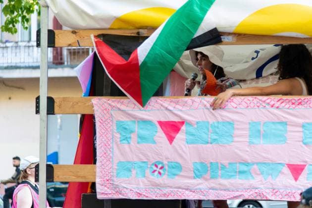 Demonstrators Rally for Transgender Rights in Berlin BERLIN, GERMANY JULY 12, 2026: Demonstrators march from the Kreuzberg district to Neukölln during a rally in support of transgender rights and against transphobia, homophobia, racism, capitalism, imperialism and Zionism. Participants carried banners, chanted slogans and listened to speeches and live performances, including a speech by the partner of a victim identified by organizers as one of the ULM5. Berlin Germany Copyright: x xAndrÃ sxTrujillox xJNAxPressx