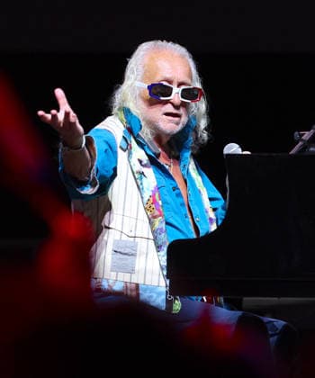 Michel Polnareff In Central Park Concert In Celebration of Bastille Day - NYC French iconic singer Michel Polnareff is singing during a rare performance at Bastille Day concert in Central Park, New York on July 12, 2026. Photo by Charles Guerin ABACAPRESS.COM New York City NY United States  Copyright: xGuerinxCharles ABACAx