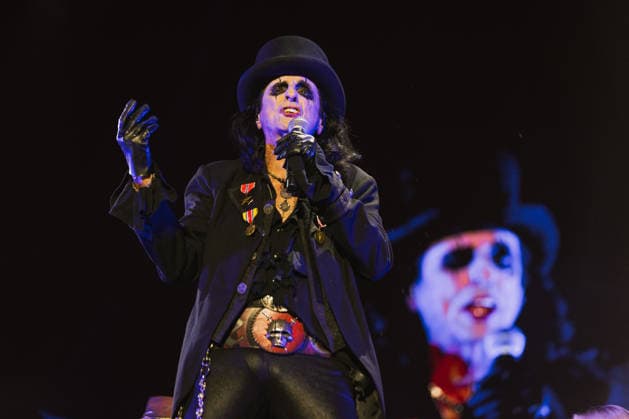 Music Concert - Alice Cooper Alice Cooper singing on stage during Alice Cooper, Music Concert in Vicenza, Italy, July 13 2026 Vicenza Vicenza Italy Copyright: xTommasoxTadiellox xLiveMediax LPM_2564594