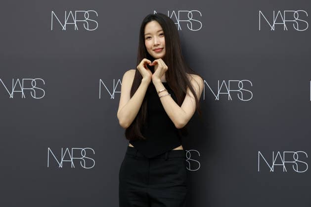 k-pop and film stars attend nars beauty pop-up in seoul, South Korea South Korean actress Moon Ga-young poses during a pop-up store event for NARS Insatiable Liquid Blush at Musinsa Megastore Seongsu in Seoul, South Korea, on July 13, 2026. Seoul South Korea  Copyright: xMatrixxImages JungxUi-Chelx