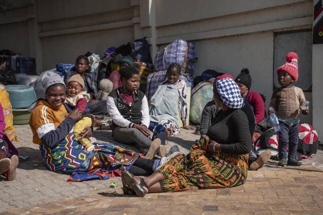 Malawians seek repatriation amid rising anti-immigrant tensions in South Africa JOHANNESBURG, SOUTH AFRICA - JULY 13: Malawian nationals wait outside the Malawian Consulate to seek repatriation amid growing fears following a surge in anti-immigrant protests and attacks in Johannesburg, South Africa, on July 13, 2026. Ihsaan Haffejee Anadolu Johannesburg Gauteng. Editorial use only. Please get in touch for any other usage.  Copyright: x2026xAnadoluxIhsaanxHaffejeex