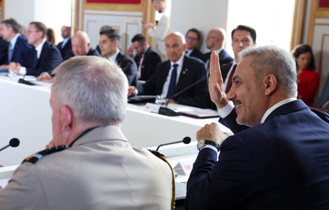 Turkish Foreign Minister Hakan Fidan in Paris PARIS, FRANCE - JULY 13: (----EDITORIAL USE ONLY MANDATORY CREDIT - TURKISH FOREIGN MINISTRY HANDOUT - NO MARKETING NO ADVERTISING CAMPAIGNS - DISTRIBUTED AS A SERVICE TO CLIENTS----) Turkish Foreign Minister Hakan Fidan (R) attends the Coalition of the Willing Leaders Summit on Ukraine on behalf of Turkish President Recep Tayyip Erdogan in Paris, France, on July 13, 2026. Turkish Foreign Ministry Handout Anadolu Paris France. Editorial use only. Please get in touch for any other usage.  Copyright: x2026xAnadoluxTurkishxForeignxMinistryx xHandoutx