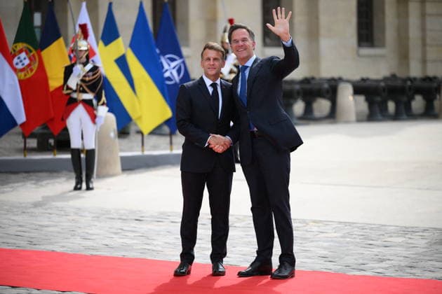 President Macron Welcomes European Leaders At The Coalition Of The Willing Summit - Paris French President Emmanuel Macron welcomes 14th Secretary General of NATO, Mark Rutte ahead the Coalition Of The Willing Summit in Paris, France on July 13, 2026. Photo by Eliot Blondet ABACAPRESS.COM Paris France  Copyright: xBlondetxEliot ABACAx