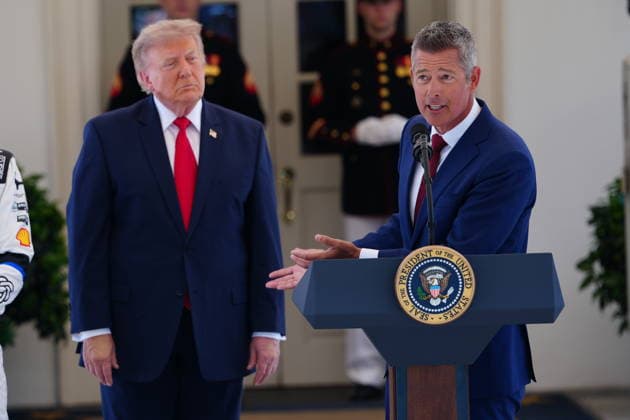 July 13, 2026, Washington, District Of Columbia, USA: United States Secretary of Transportation Sean Duffy, right, makes remarks as US President Donald J Trump, left, hosts top IndyCar drivers at the White House in Washington, DC, USA, to promote the inaugural Freedom 250 Grand Prix on Monday, July 13, 2026. The race will be held in DC on August 22-23, 2026 Washington USA  - ZUMAs152 20260713_faa_s152_009 Copyright: xAaronxSchwartzx-xPoolxviaxCNPx