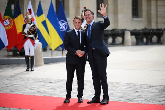Emmanuel Macron, President of the French Republic, welcomes European leaders to the Coalition of the Willing Summit at the Hôtel des Invalides on July 13, 2026. Eliot Blondet, Pool, Abaca. French President Emmanuel Macron welcomes the 14th Secretary General of NATO, Mark Rutte ahead of the Coalition of the Willing Summit in Paris, France, on July 13, 2026. Photo by Eliot Blondet, ABACAPRESS.COM, Paris, France  Copyright: xEliotxBlondetx xPoolx xBestimagexEliotxBlondetx xPoolx xBestimagex