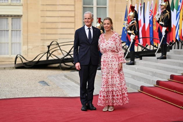Coalition of the Willing Leaders Summit on Ukraine PARIS, FRANCE - JULY 13: Norwegian Prime Minister Jonas Gahr Store and his wife, Marit Slagsvold arrive for a dinner of the Coalition of the Willing on Ukraine at The Elysee Presidential Palace in Paris, France, on July 13, 2026. Mustafa Yalcin Anadolu Paris France. Editorial use only. Please get in touch for any other usage.  Copyright: x2026xAnadoluxMustafaxYalcinx
