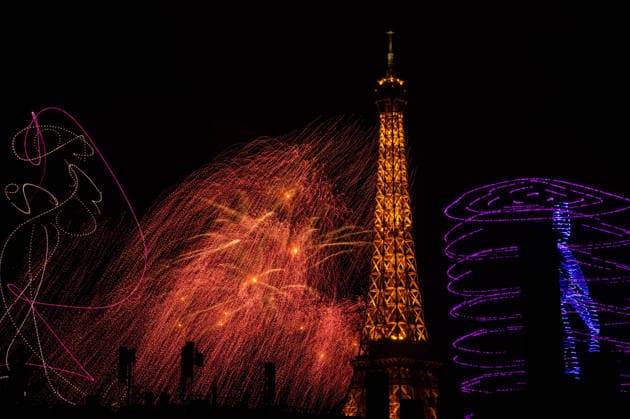 NEWS: Illustration du feu d™artifice de la tour Eiffel lors de la fÃªte naionale 2026 - 13 07 2026 Illustration du feu d™artifice ParisFrance  Copyright: xBaptistexAutissierx