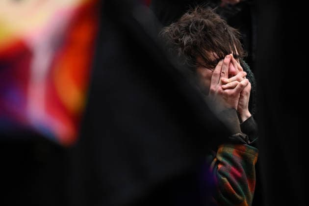 MARAT GANIEV COURT, A person reacts as Justine Spokes, the mother of Isla Bell speaks following court proceedings outside of the Supreme Court of Victoria in Melbourne, Tuesday, July 14, 2026. ( NO ARCHIVING MELBOURNE VICTORIA AUSTRALIA  Copyright: xJAMESxROSSx 20260714188480291950
