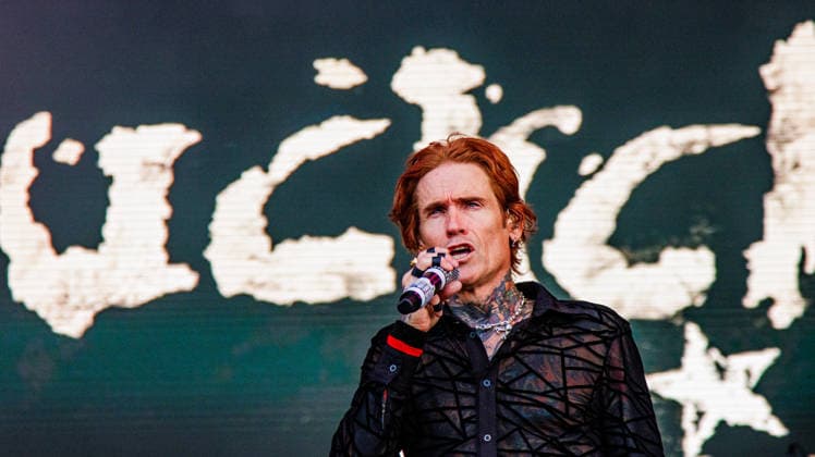 California Based Buck Cherry rocks the Rockin Thunder Edmonton stage - 12 Jul 2026 Josh Todd from California hard rock band Buck Cherry performs at Rockin Thunder in Edmonton. Edmonton Canada Copyright: xRonxPalmerx xSOPAxImagesx 2026_07_12BuckCherry851230