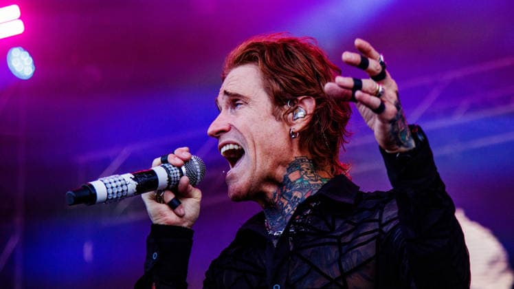 California Based Buck Cherry rocks the Rockin Thunder Edmonton stage - 12 Jul 2026 Josh Todd from California hard rock band Buck Cherry performs at Rockin Thunder in Edmonton. Edmonton Canada Copyright: xRonxPalmerx xSOPAxImagesx 2026_07_12BuckCherry851276