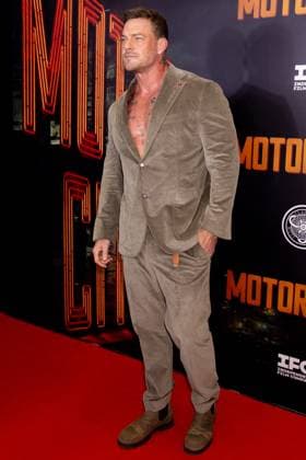 Alan Ritchson at arrivals for MOTOR CITY Premiere, MoMA The Museum of Modern Art, New York, NY, July 13, 2026. Photo By: Ryan Billings Everett Collection MOTOR CITY Premiere PUBLICATIONXNOTxINxCANxCHNxFRAxITAxJPNxNORxPOLxRUSxESPxUKxUSA