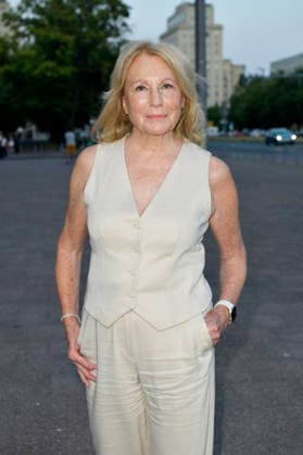 Maren Kroymann bei der Premiere des Dokumentarfilms Was haben wir gelacht im Kino International. Berlin, 13.07.2026 *** Maren Kroymann at the premiere of the documentary *Was haben wir gelacht* at Kino International in Berlin, July 13, 2026 Foto:xM.xBehrensx xFuturexImagex gelacht_berlin_6729