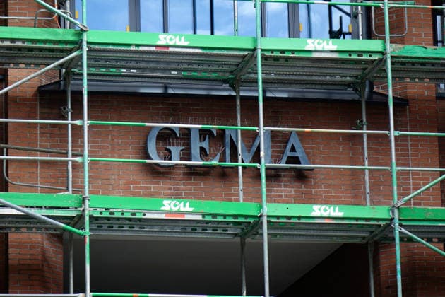 Sanierung des GEMA-Gebäudes in München Sanierung des GEMA-Gebäudes in München, 06.07.2026, München, Rosenheimer Strasse, Bayern, Das GEMA-Gebäude in München wird saniert. *** Renovation of the GEMA Building in Munich Renovation of the GEMA Building in Munich, July 6, 2026, Munich, Rosenheimer Strasse, Bavaria, The GEMA Building in Munich is being renovated