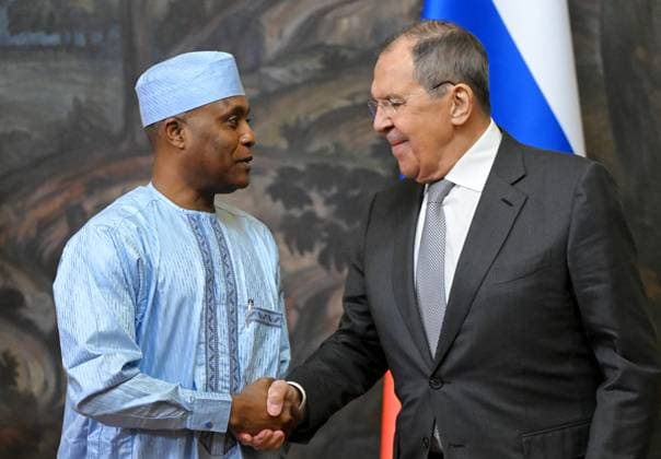 Russia Chad 9205277 14.07.2026 Chadian Foreign Minister Abdoulaye Sabre Fadoul and Russian Foreign Minister Sergey Lavrov shake hands during a meeting in Moscow, Russia. Sergey Guneev Sputnik Moscow Russia  Copyright: xSergeyxGuneevx
