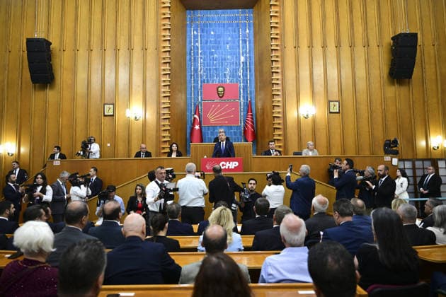 CHP Group Meeting ANKARA, TURKIYE – JULY 14: Chairman of the Republican People s Party (CHP) Ozgur Ozel delivers a speech as he attends his party s parliamentary group meeting at the Grand National Assembly of Turkiye in Ankara, Turkiye, on July 14, 2026. Mehmet Futsi Anadolu Ankara Turkey. Editorial use only. Please get in touch for any other usage.  Copyright: x2026xAnadoluxMehmetxFutsix
