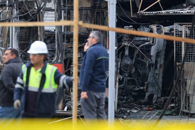 Santiago, July 14, 2026 A traffic accident involving a Red Eléctrico bus and a private vehicle at the corner of Santa Rosa and Franklin in the city of Santiago caused a fire in commercial establishments at that intersection. Jonnathan Oyarzun, Aton Chile, Aton 1172307  Copyright: JONNATHANxOYARZUN ATONxCHILE