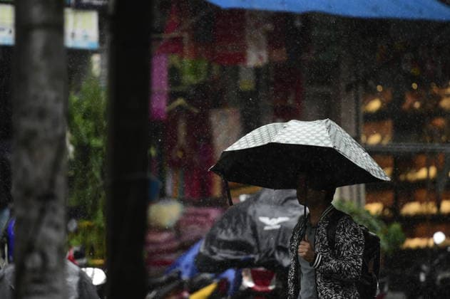 Monsoon Incessant Rain Continues A pedestrian walks with an umbrella during incessant monsoon rainfall in Kirtipur, Kathmandu, Nepal, on July 14, 2026. Kathmandu NP Nepal  Copyright: xNarayanxMaharjanx originalFilename: maharjan-monsooni260714_npoK2.jpg