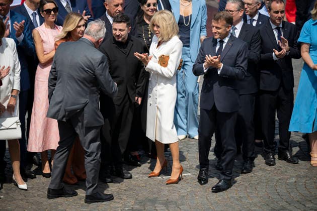 Bastille Day Parade - Place de la Concorde - Paris French President Emmanuel Macron and Ukraine s President Volodymyr Zelensky,wife Brigitte Macron during the annual Bastille Day military parade on the Champs-Elysees Avenue in Paris on July 14, 2026.Photo by Eliot Blondet ABACAPRESS.COM Paris France France  Copyright: xBlondetxEliot ABACAx
