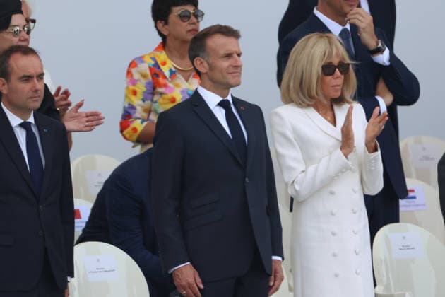 DeÌfileÌ du 14 juillet 2026 Sebastien Lecornu , Emmanuel Macron , Brigitte Macron DeÌfileÌ militaire Ã l occasion de la FÃªte Nationale du 14 juillet 2026 sur les Champs-ElysÃ es Ã Paris. Traditional military parade during the National Day on July 14, 2026, on the Champs-ElysÃ es in Paris.  Copyright: xFabricexChasseryx