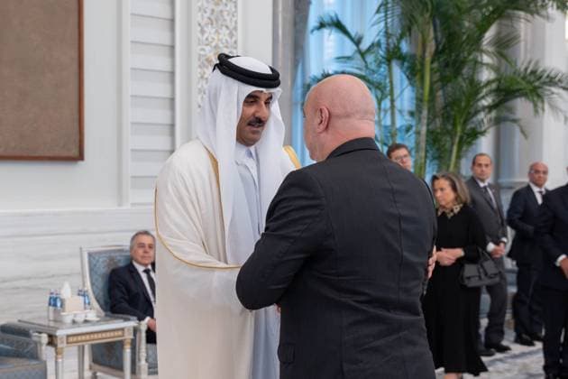 Qatar emir receives condolences at Lusail Palace Qatar s Emir Sheikh Tamim bin Hamad Al Thani receives delegations offering condolences following the death of former Emir Sheikh Hamad bin Khalifa Al Thani at Lusail Palace in Doha, Qatar, on July 14, 2026. The delegations included heads of state, official representatives, and senior officials paying their respects. Photo by Emiri Diwan Office apaimages Doha Doha Qatar 140726_Qatar_QPO_00(34) Copyright: xapaimagesxEmirixDiwanxOfficex xapaimagesx