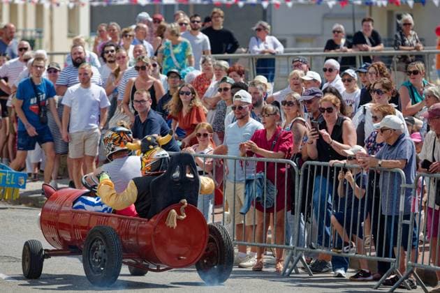 Grand Soapbox Race in Le Portel PHOTOPQR VOIX DU NORD JOHAN BEN AZZOUZ July 14, 2026 Le Portel, July 14, 2026 Major soapbox car race on the Portel seafront PHOTO JOHAN BEN AZZOUZ LA VOIX DU NORD Le Portel, France – July 14, 2026 Drivers compete in homemade soapbox cars during the annual Kart d’Heurt Portelois race held along Le Portel’s seafront in Northern France  Copyright: xPHOTOPQR VOIXxDUxNORD MAXPPPxJOHANxBENxAZZOUZx 20260714VDN6851 20260714VDN6851